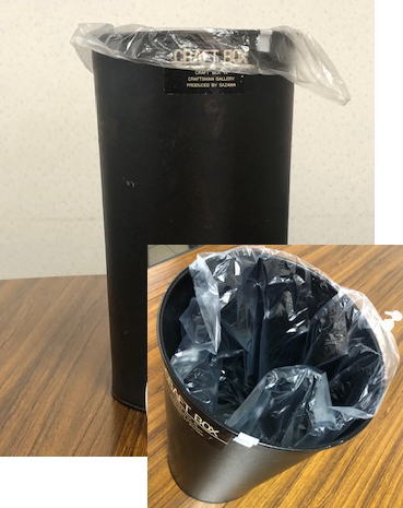 15Lのごみ袋を入れた画像(黒)