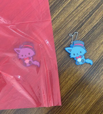 赤の袋の透け具合
