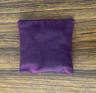 ラメ入りの布で作ってた座布団
